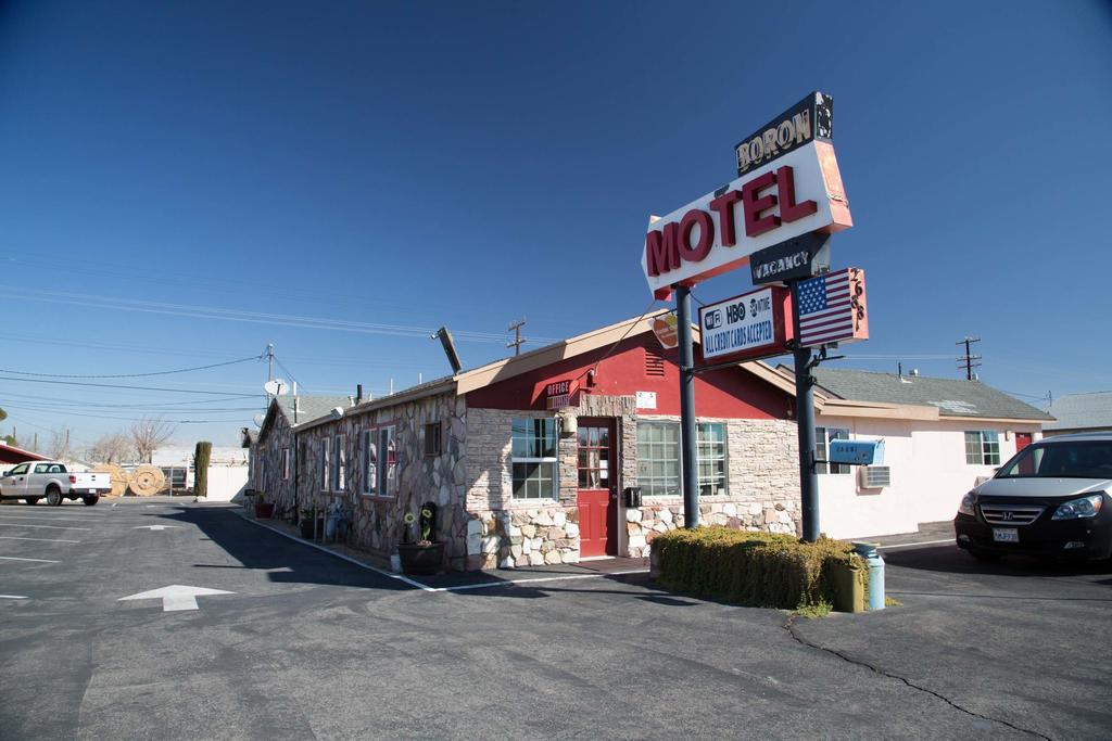 Boron Motel 3*