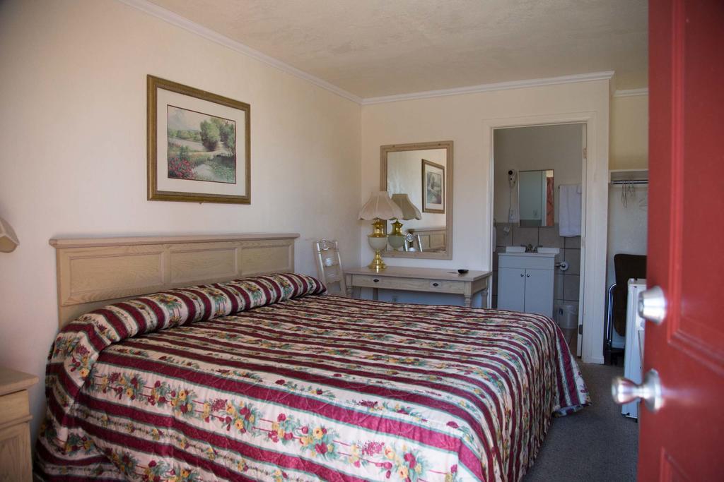 Boron Motel 3* Boron