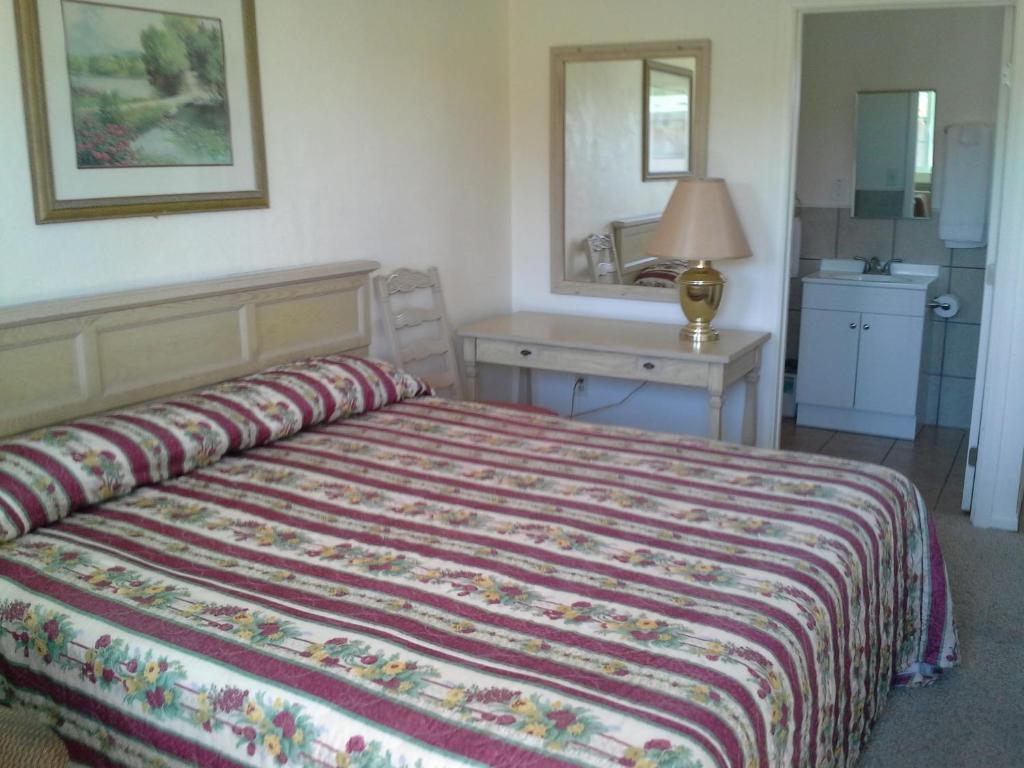 Boron Motel Boron